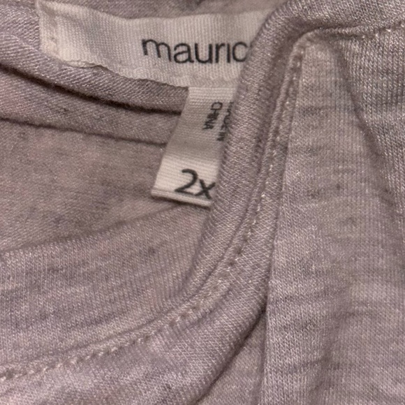 Maurice’s graphic tee - Picture 3 of 3